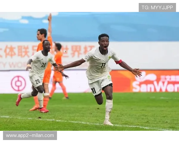 “足球+媒体”深度融合，推动全民足球文化向纵深发展，如何打造足球体育文化